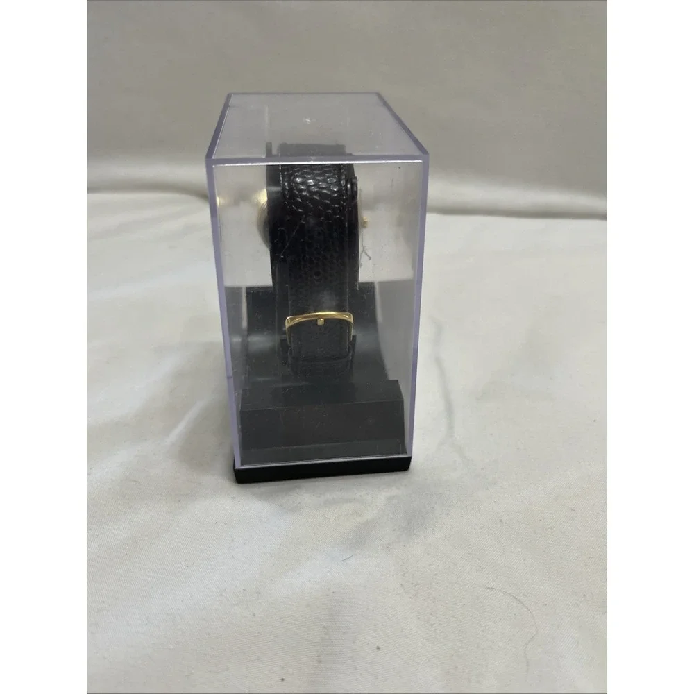 New Vintage‎ Hourglass Quartz Watch. Made In Japan. Leather Band. Needs Battery!